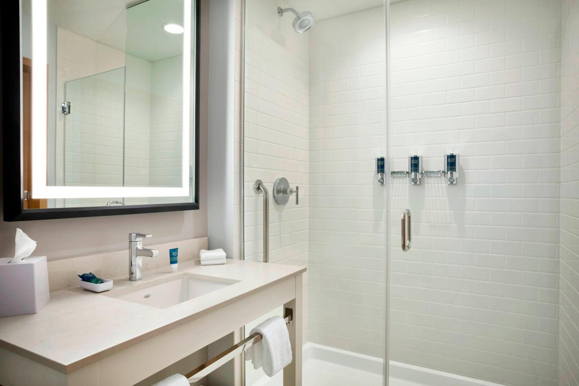 Four Points By Sheraton Miami Airport Doral Extérieur photo